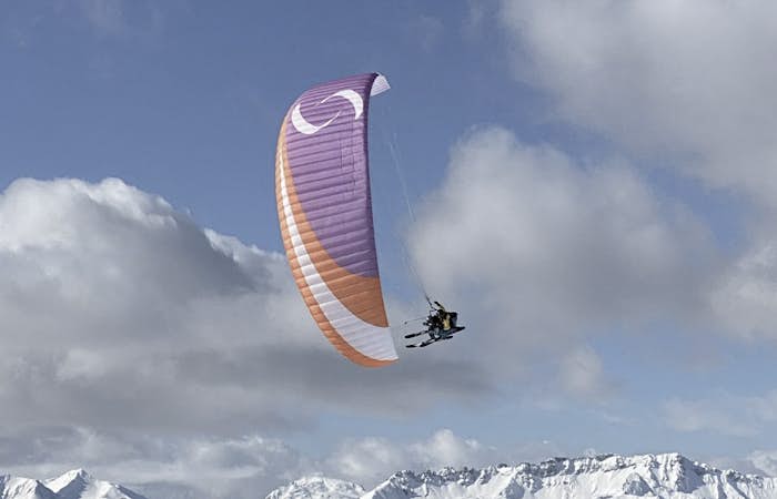 Paragliding activity in Peisey-Vallandry 