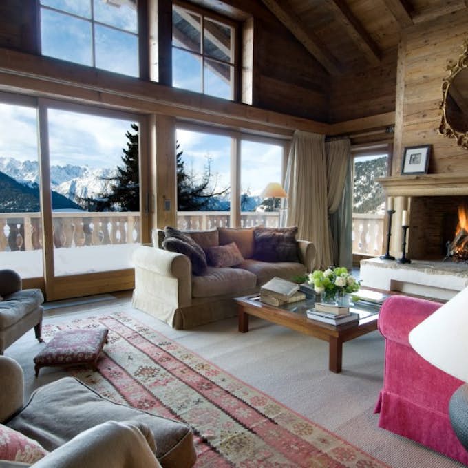 Val d'Isere Property management Luxury living room wooden chalet