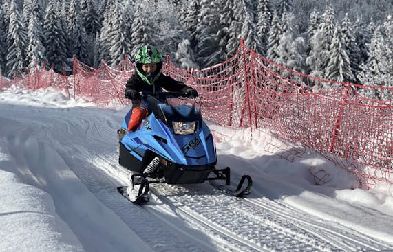 Electric snowmobile activity in La Plagne 